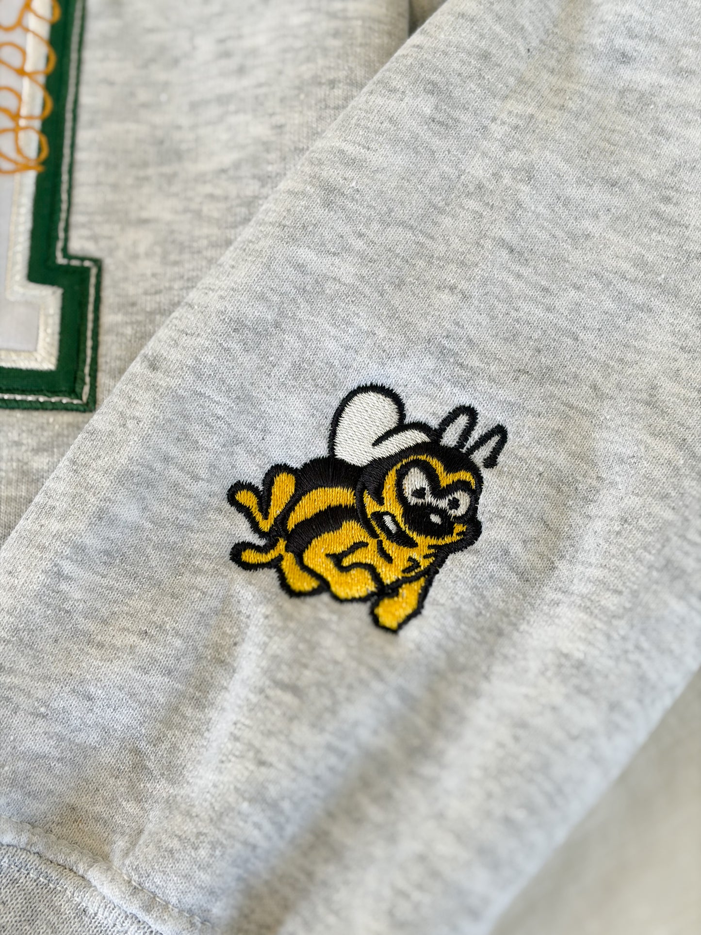 MEDINA Varsity Applique Sweatshirt | Medina Gildan Crewneck