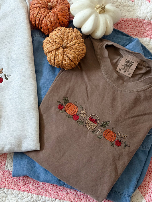 90s Fall Embroidered Design | 90s Fall Apples With Baskets Design